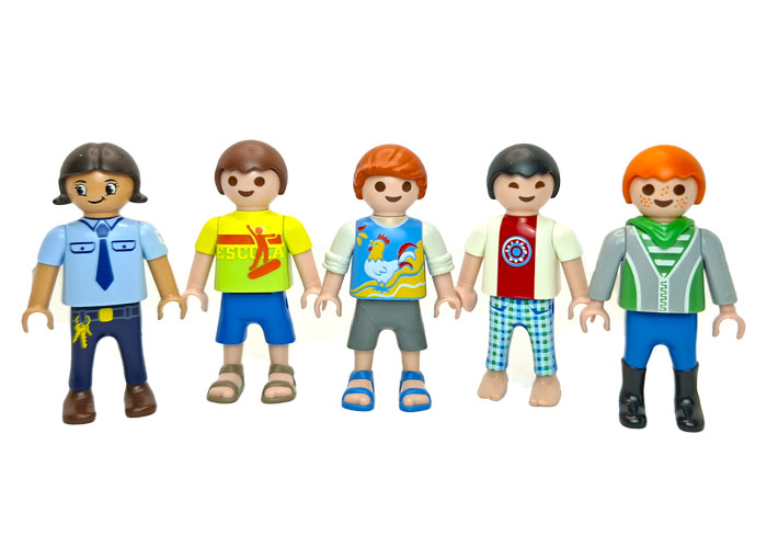 Artículo de Playmobil, Niño rubio ropa invierno azul